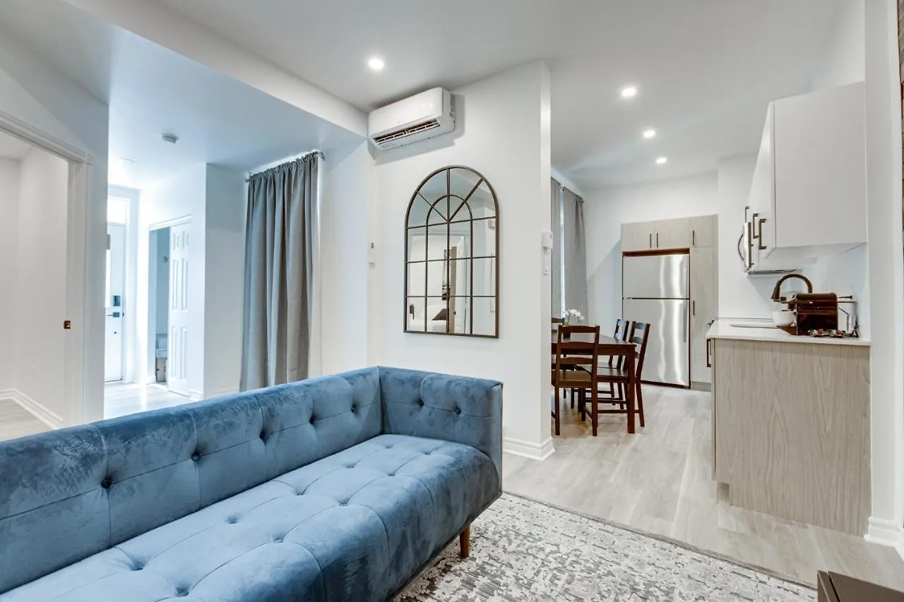 Stylish & Cozy Modern Apartment Montreal Canada