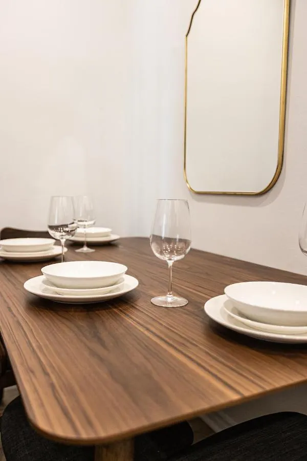 Stylish & Cozy Modern Apartment Montreal 0*,